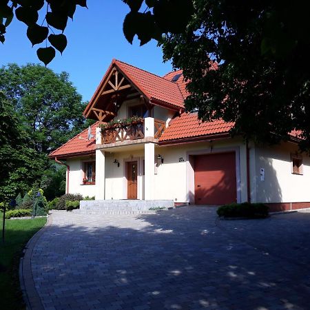Апартаменти Apartament W Sercu Ustrzyk Устрики-Долішні Екстер'єр фото